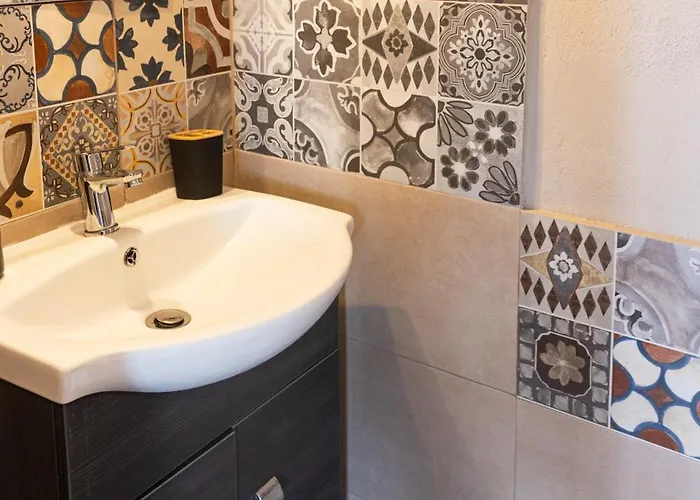 بيت للعطل Pappous Adreas